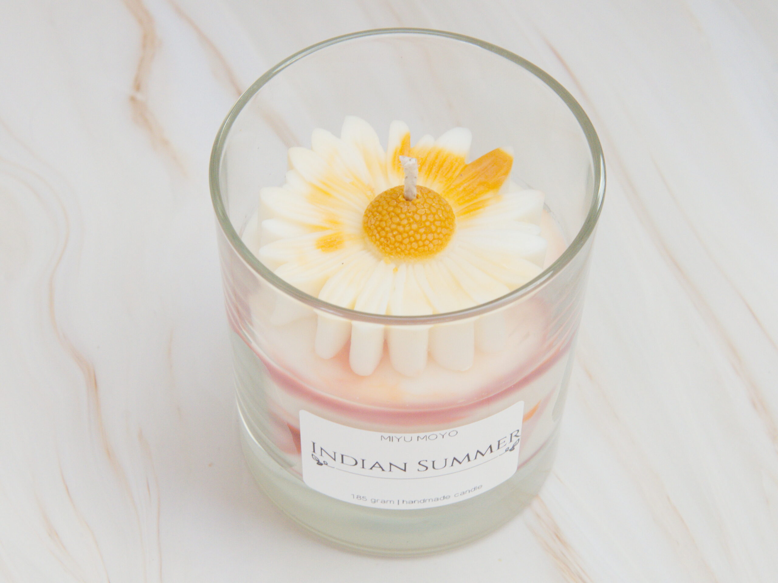 Indian Summer met witte bloem