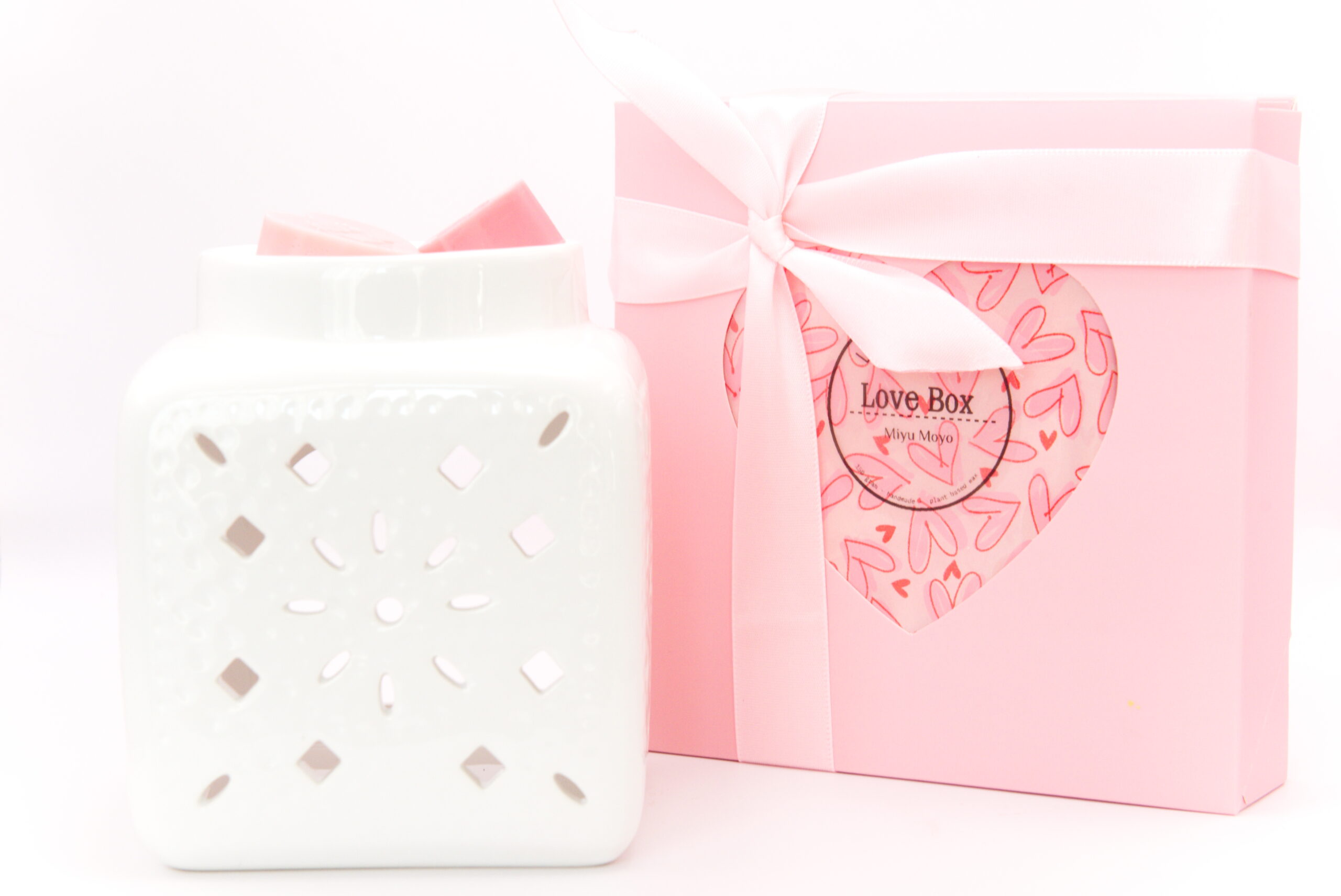 Love box (wax melts)